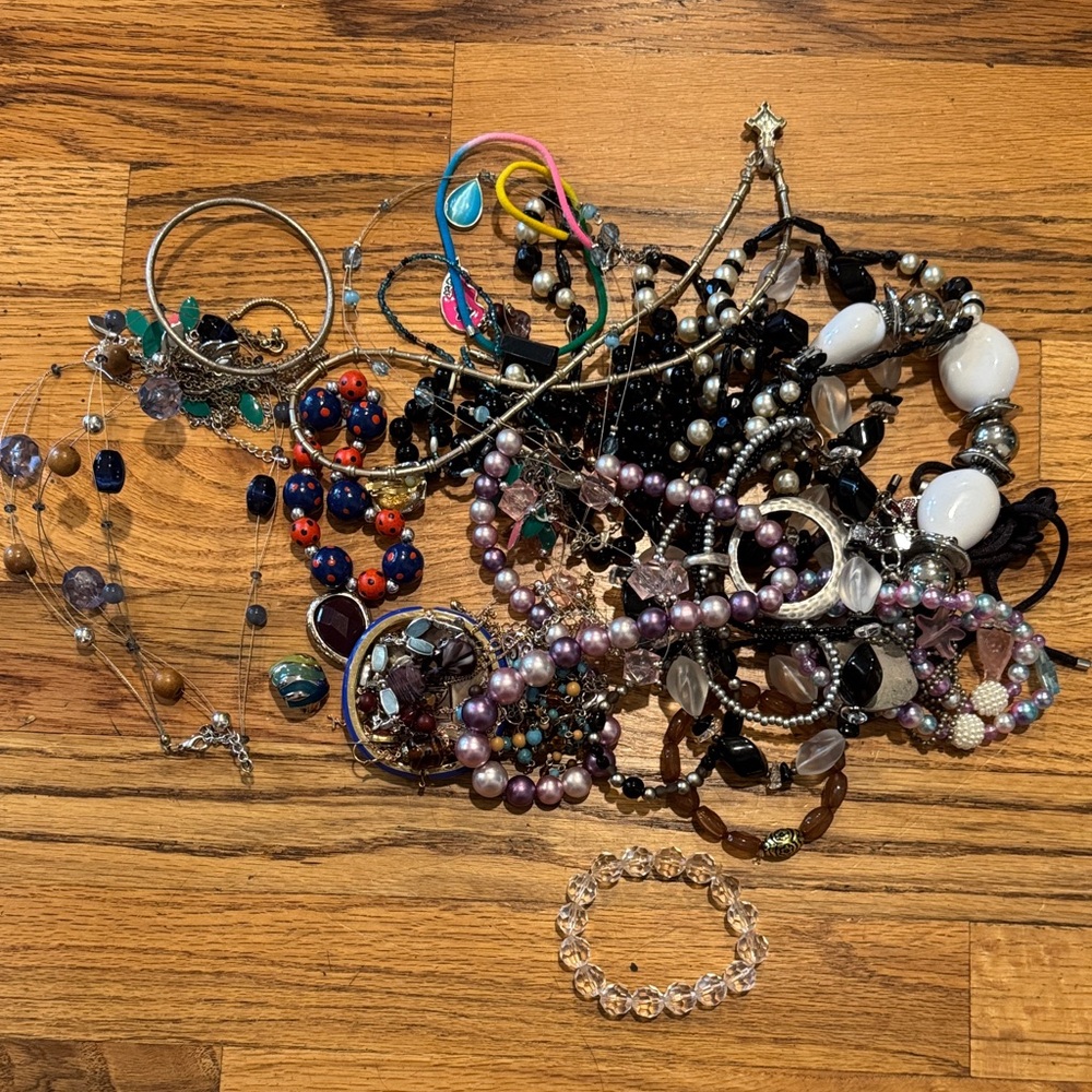 Lot of costume jewelry for crafting